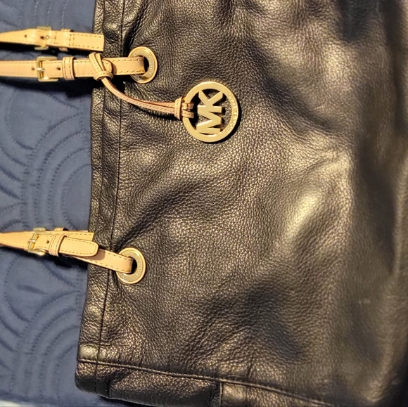 Michael Kors Black Leather Handbag - Picture 2 of 3